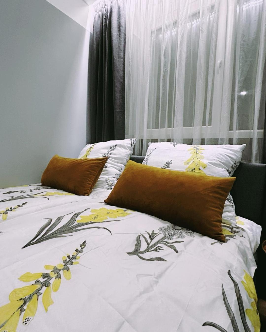 Apartament Tysiaclecia 6 Apartment Катовице Екстериор снимка